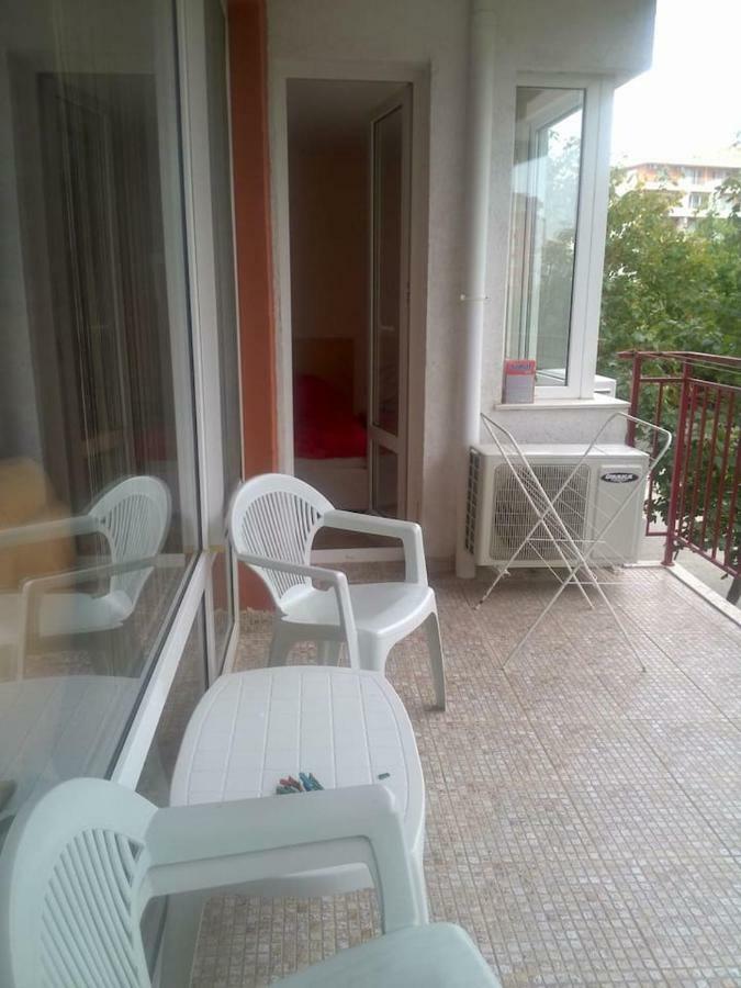 Magical Apartment In Marina View Fort Beach Sveti Vlas Eksteriør bilde