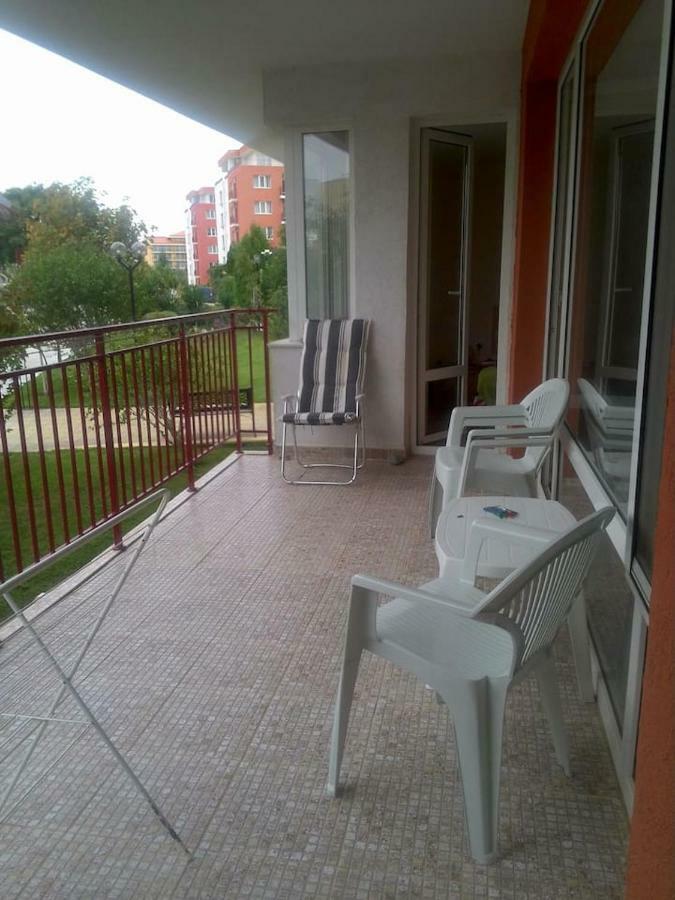 Magical Apartment In Marina View Fort Beach Sveti Vlas Eksteriør bilde